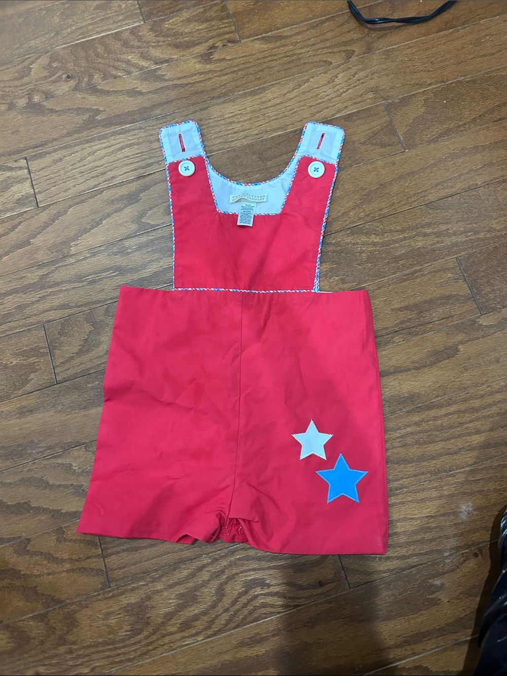 The Beaufort Bonnet Company Red Boys' Star Patch Shortall